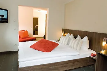 B&B Villa Verde Salzburg Bed & Breakfast
